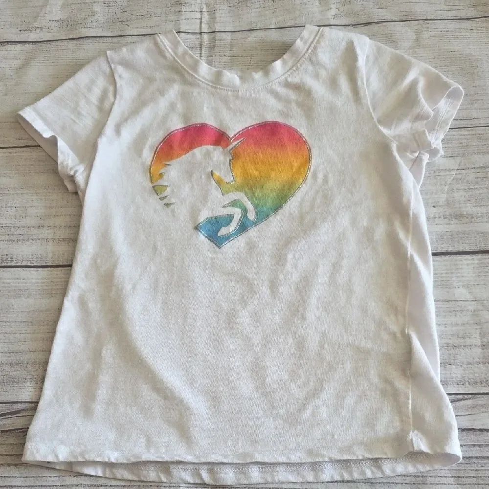 Epic Threads Red and White Short Sleeve Tee with Heart Design